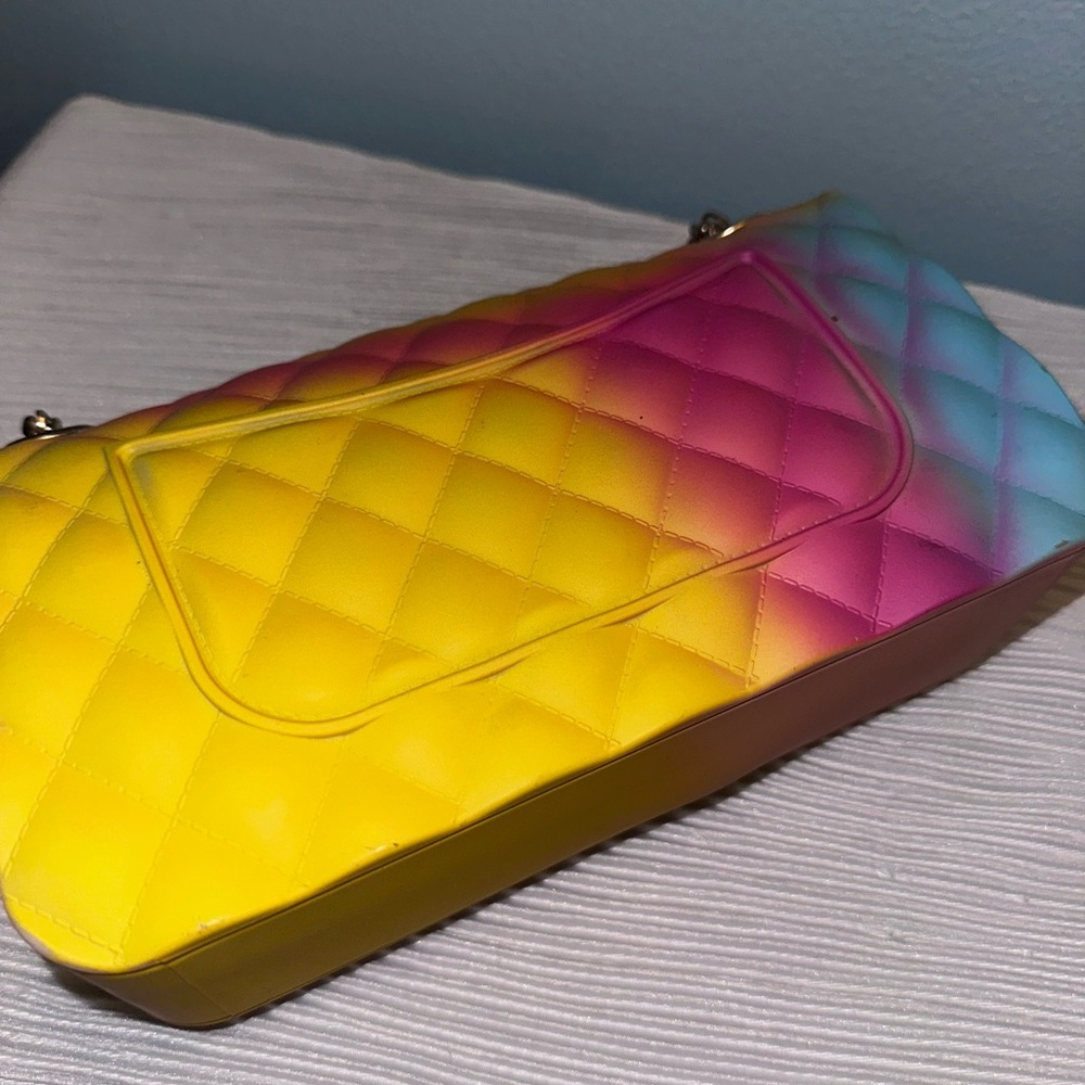 Pastel Rainbow Quilted Jelly Crossbody Bag - Picture 3 of 4